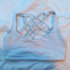 white lululemon sports bra